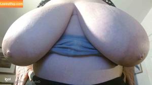 bustymuse photo #0004