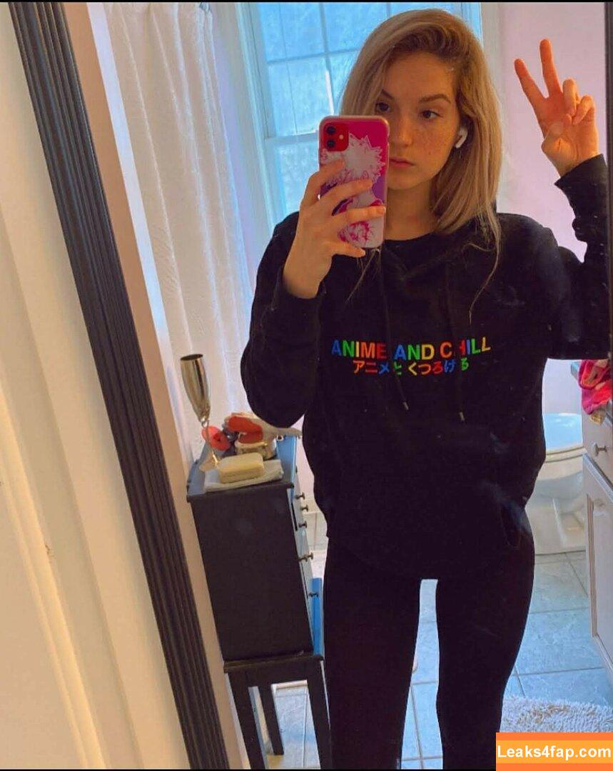 Busy B ASMR / busybasmr leaked photo photo #0035