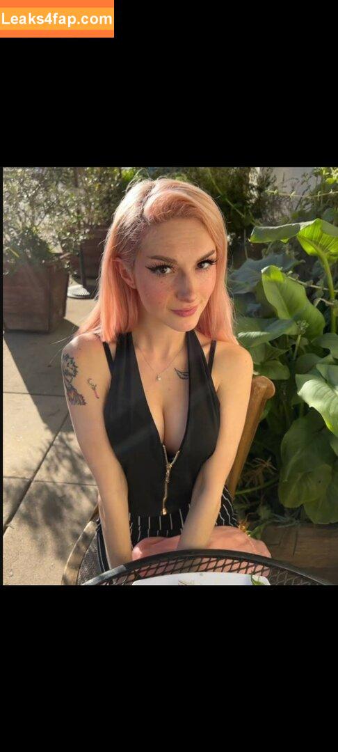 Busy B ASMR / busybasmr leaked photo photo #0043