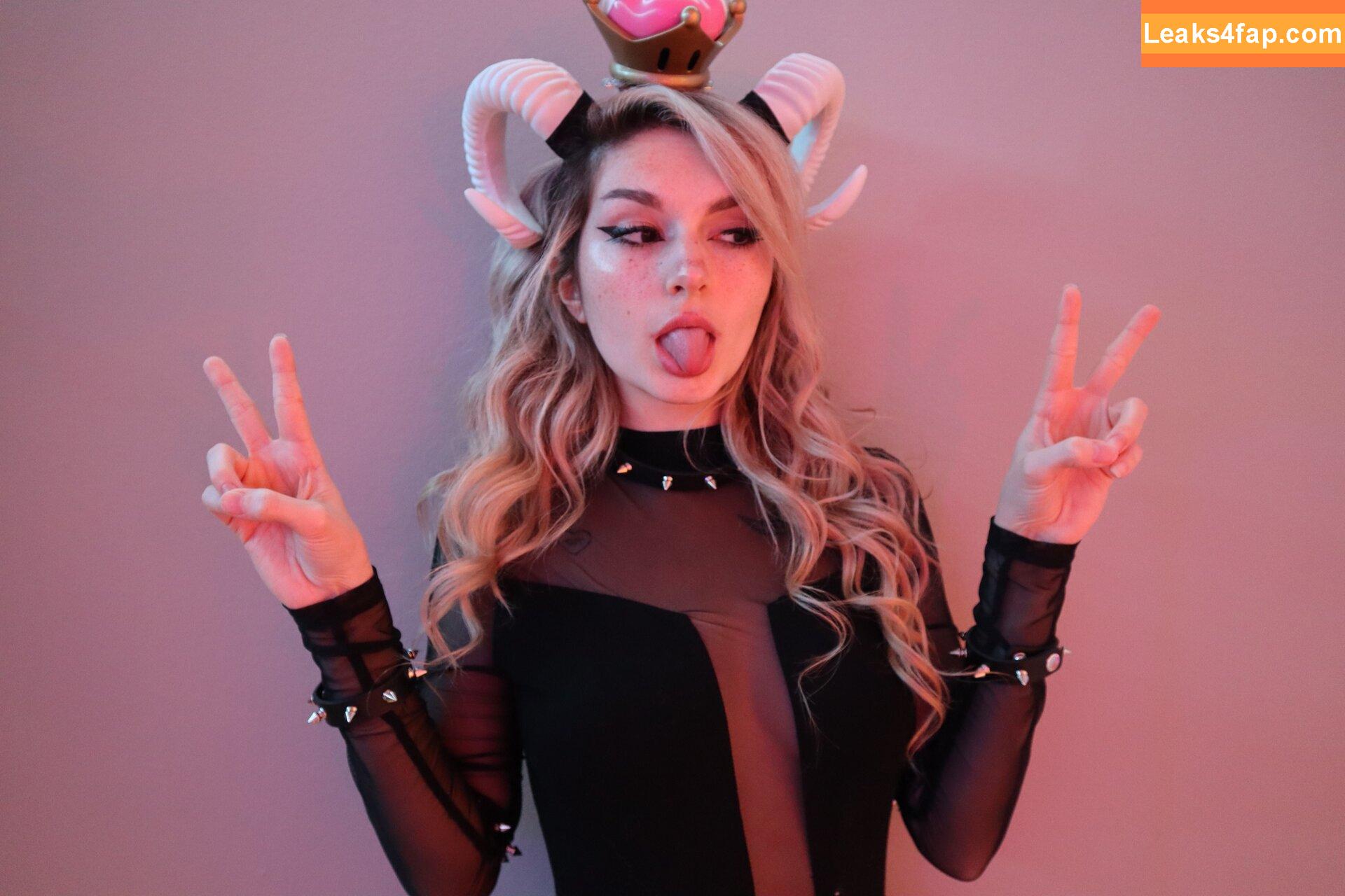 Busy B ASMR / busybasmr leaked photo photo #0060