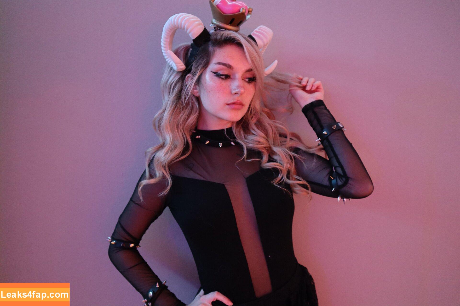 Busy B ASMR / busybasmr leaked photo photo #0069