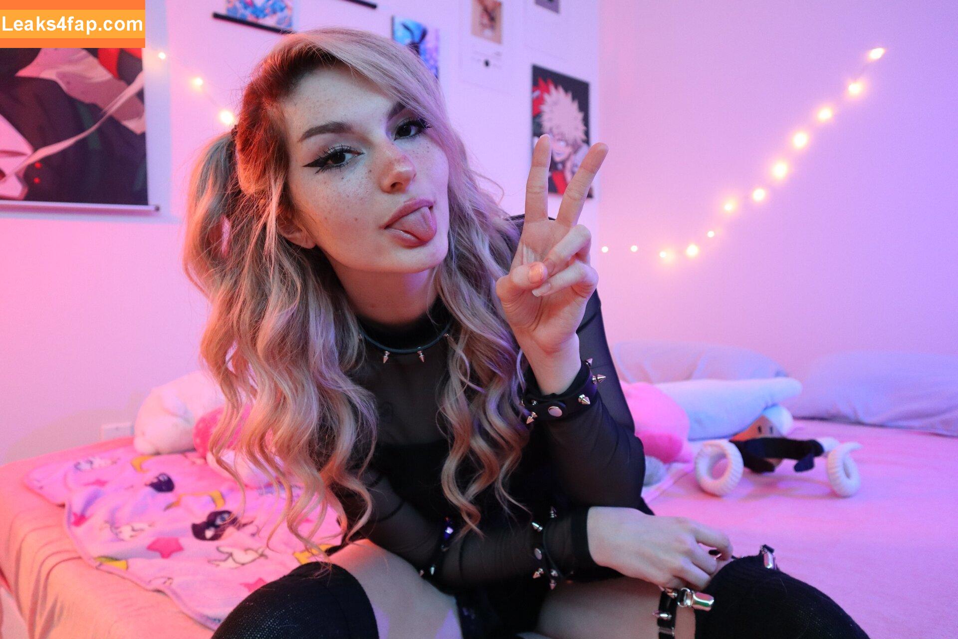 Busy B ASMR / busybasmr leaked photo photo #0080