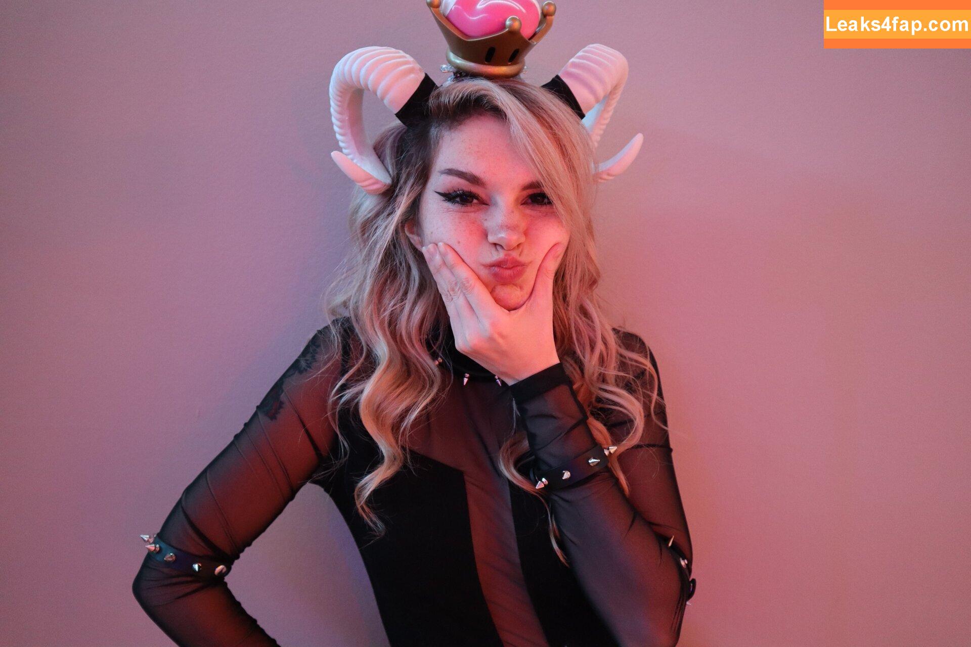 Busy B ASMR / busybasmr leaked photo photo #0086