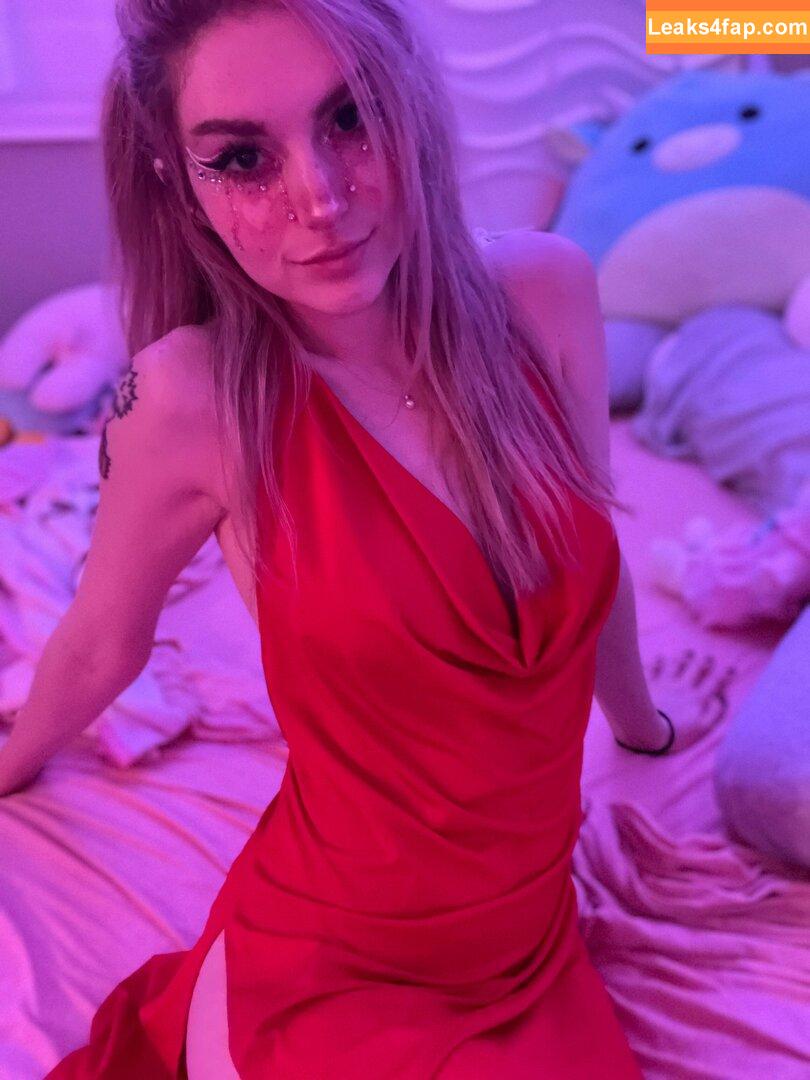 Busy B ASMR / busybasmr leaked photo photo #0105