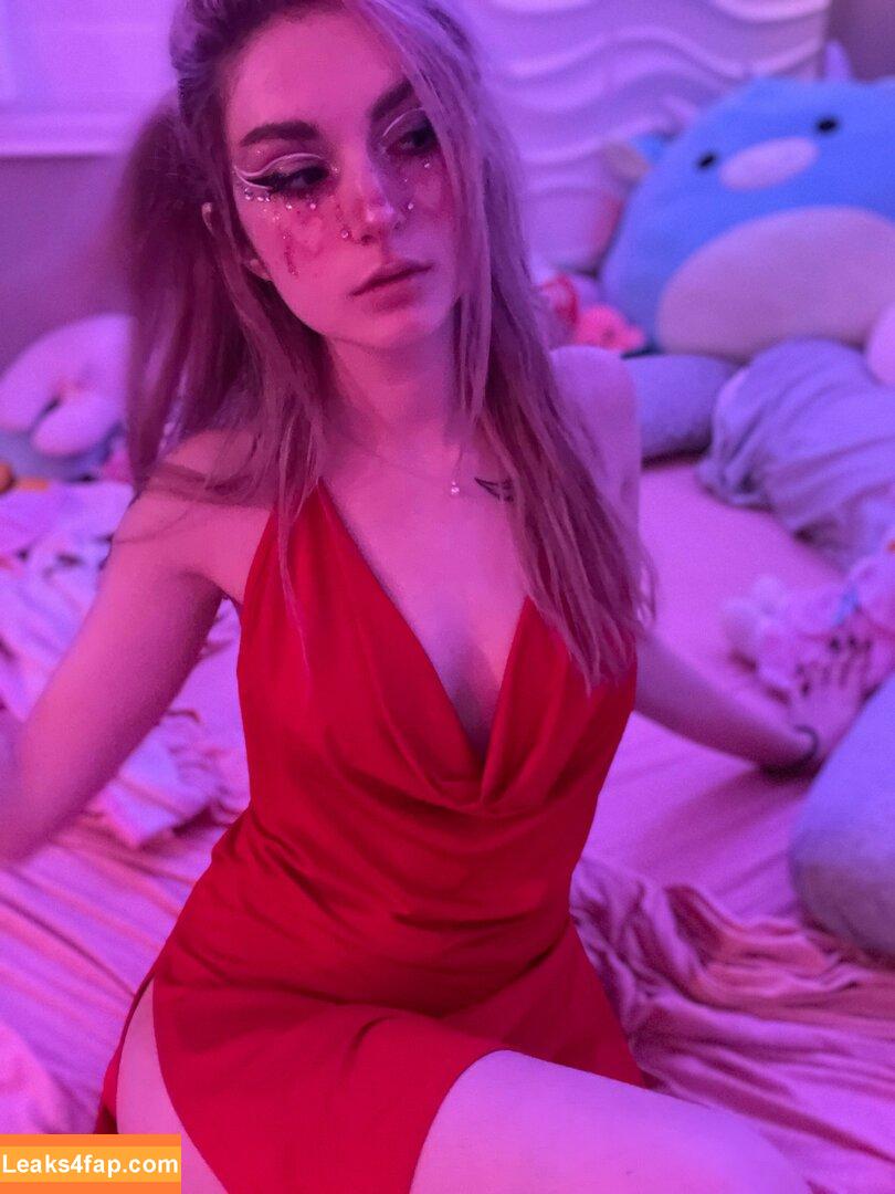 Busy B ASMR / busybasmr leaked photo photo #0113