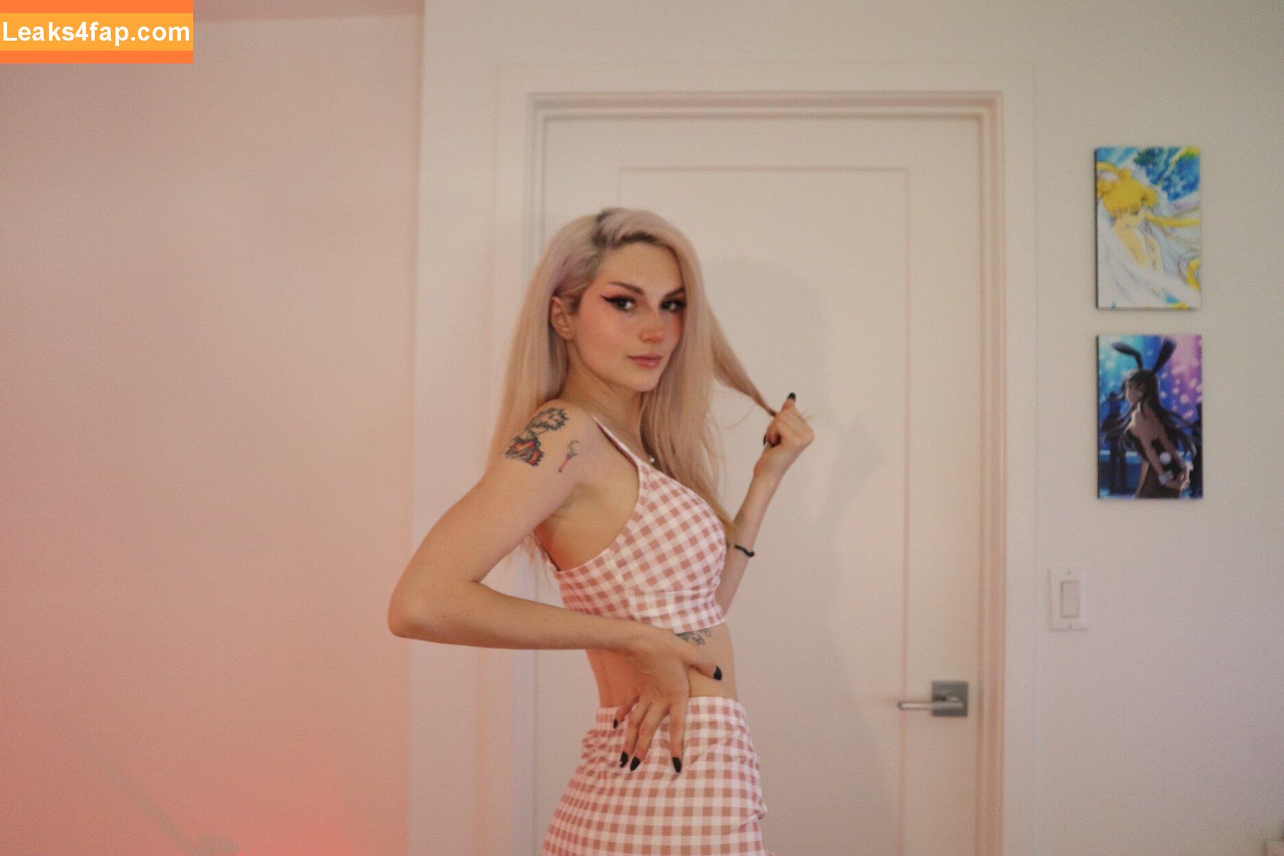 Busy B ASMR / busybasmr leaked photo photo #0310