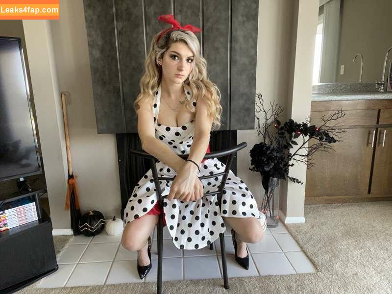 Busy B ASMR / busybasmr leaked photo photo #0336