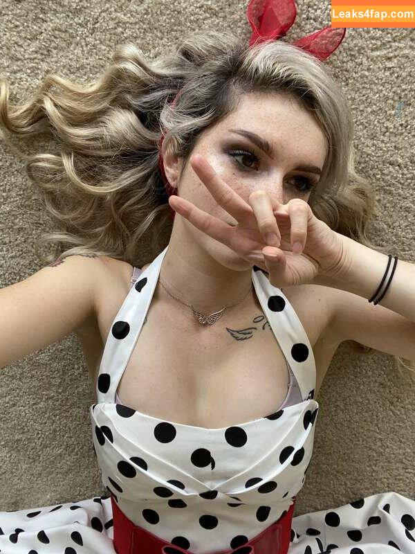 Busy B ASMR / busybasmr leaked photo photo #0340