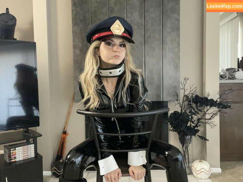 Busy B ASMR / busybasmr leaked photo photo #0347