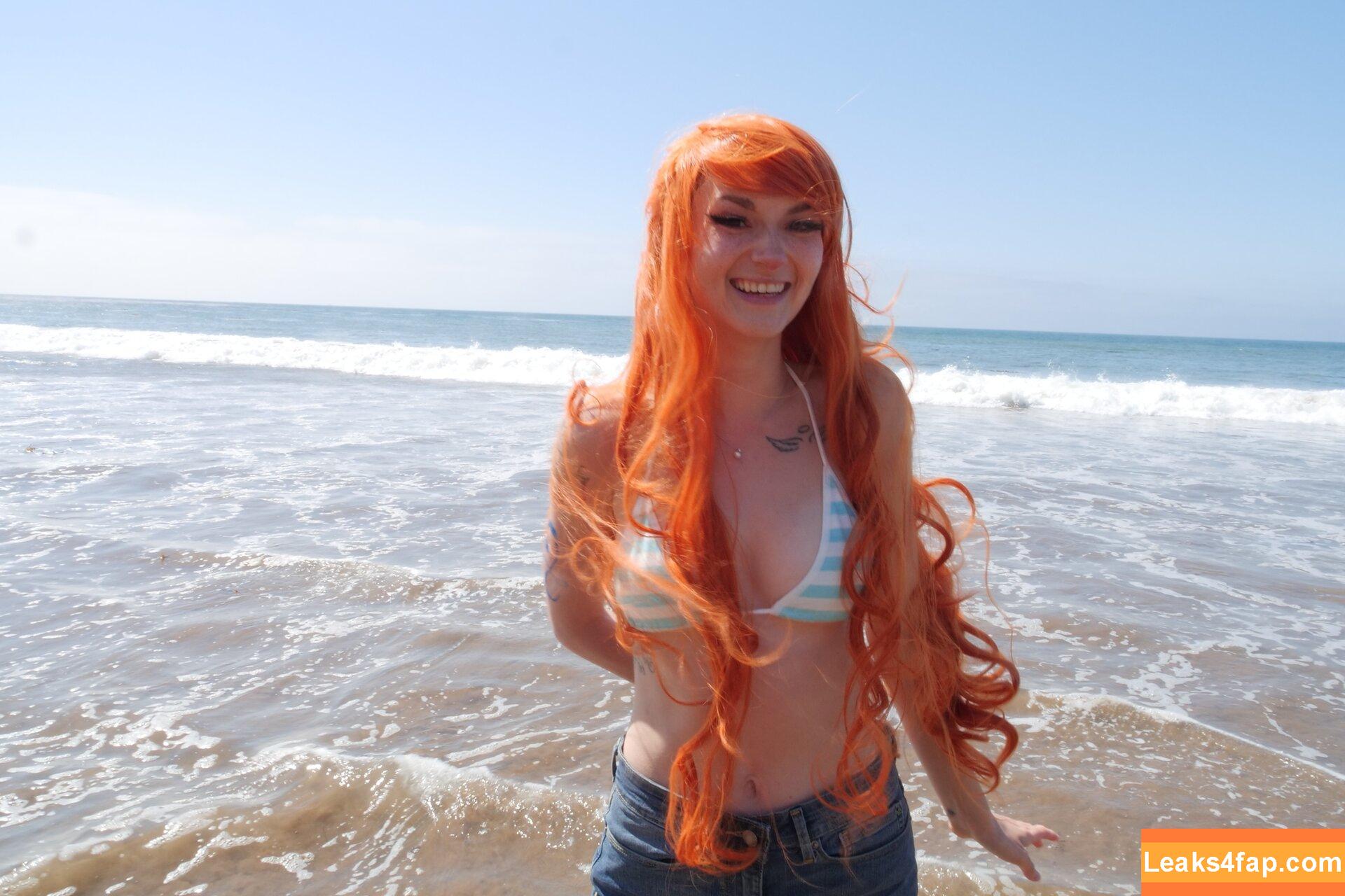 Busy B ASMR / busybasmr leaked photo photo #0390