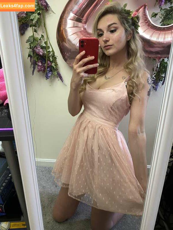 Busy B ASMR / busybasmr leaked photo photo #0408