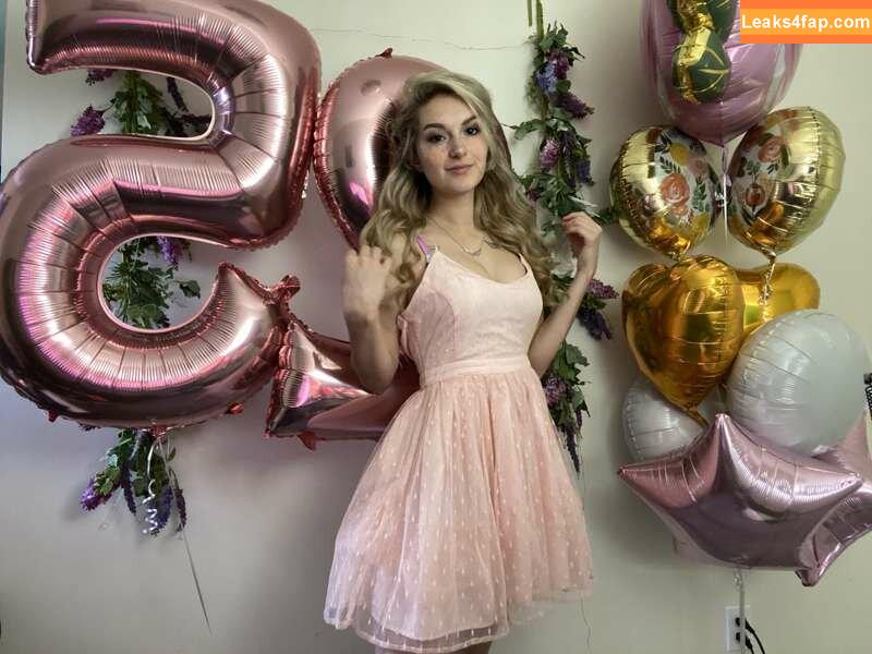 Busy B ASMR / busybasmr leaked photo photo #0412