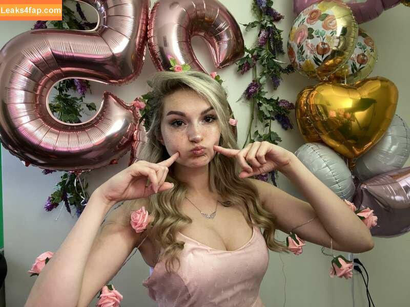 Busy B ASMR / busybasmr leaked photo photo #0413