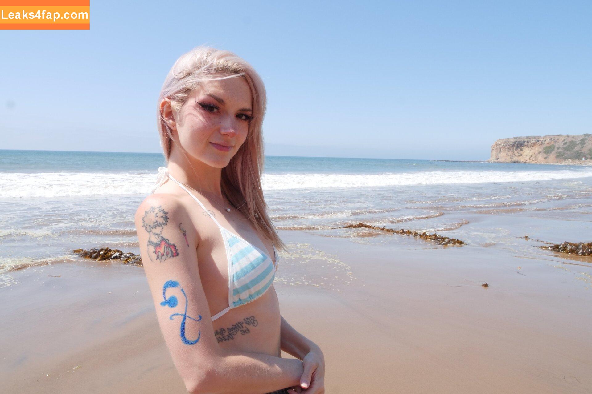 Busy B ASMR / busybasmr leaked photo photo #0438