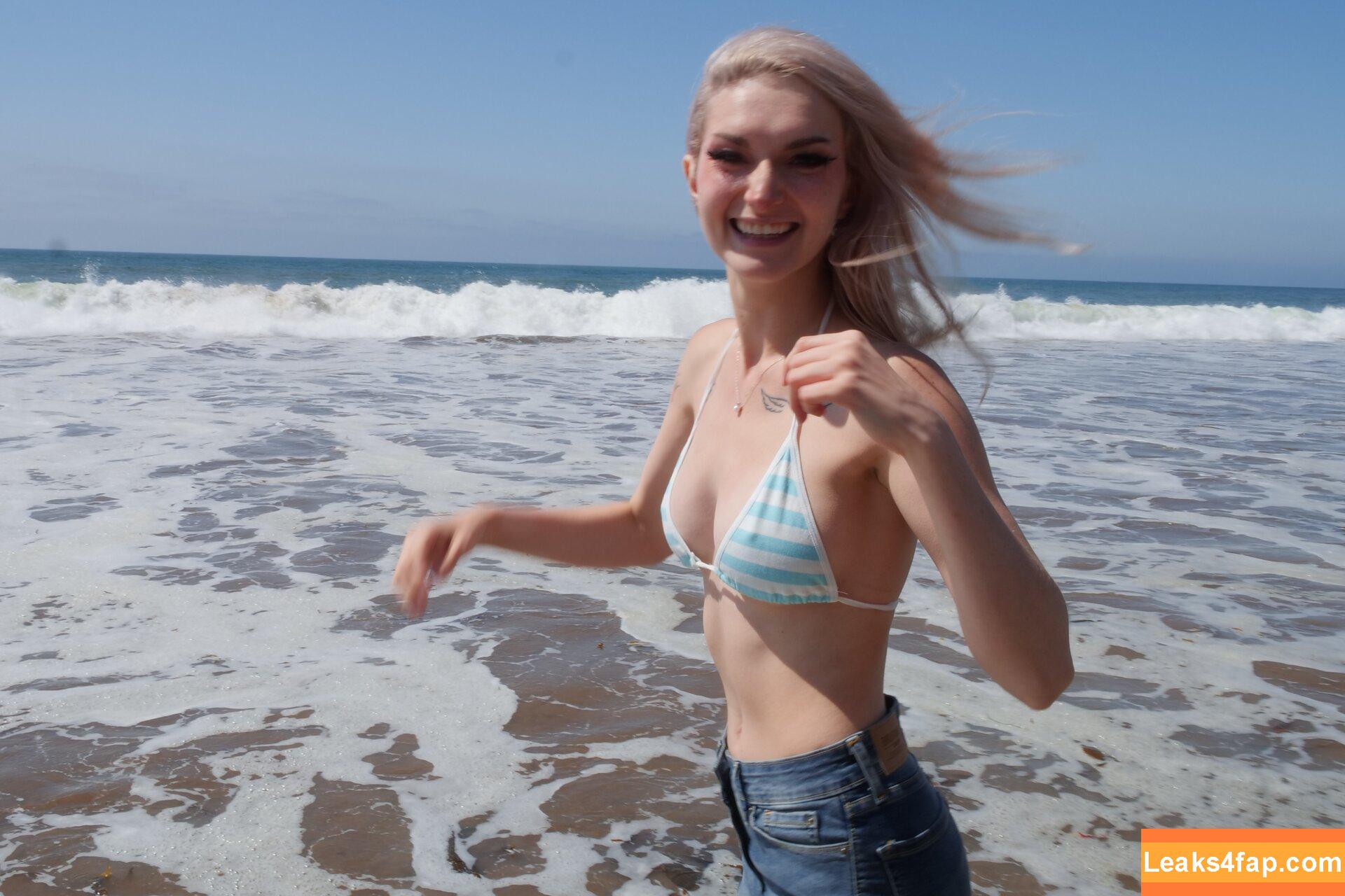 Busy B ASMR / busybasmr leaked photo photo #0452