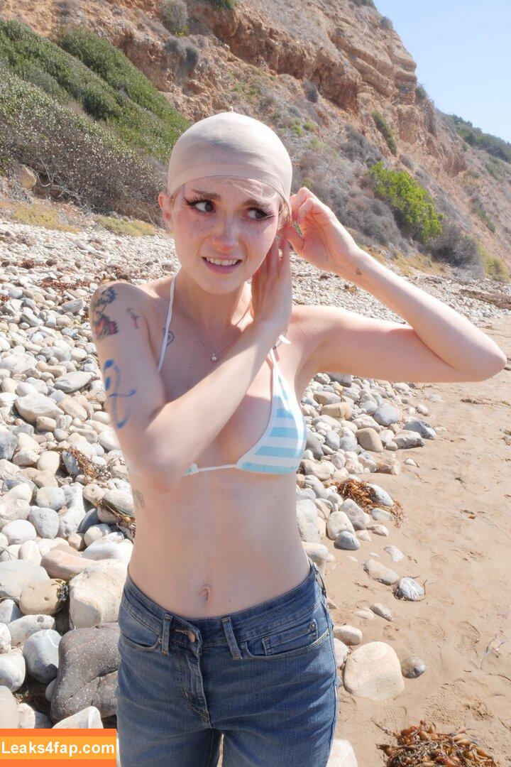 Busy B ASMR / busybasmr leaked photo photo #0457