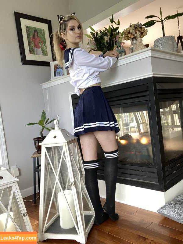 Busy B ASMR / busybasmr leaked photo photo #0467