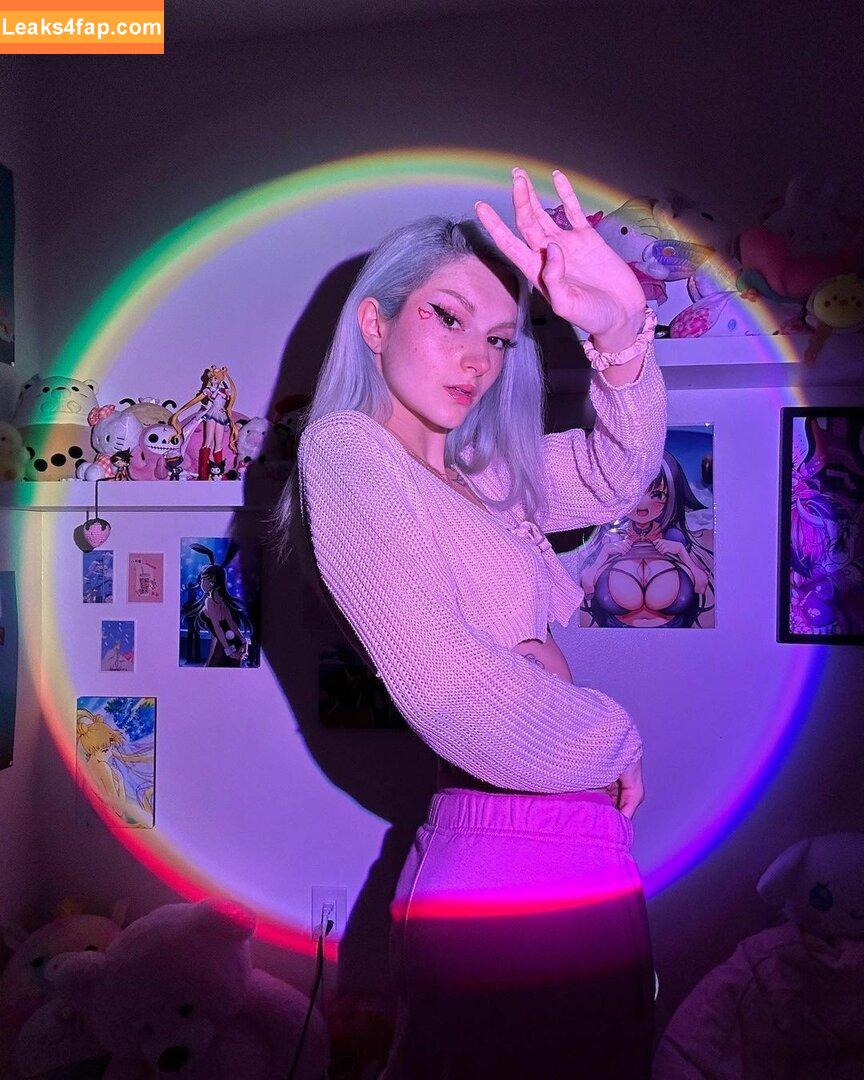 Busy B ASMR / busybasmr leaked photo photo #0648