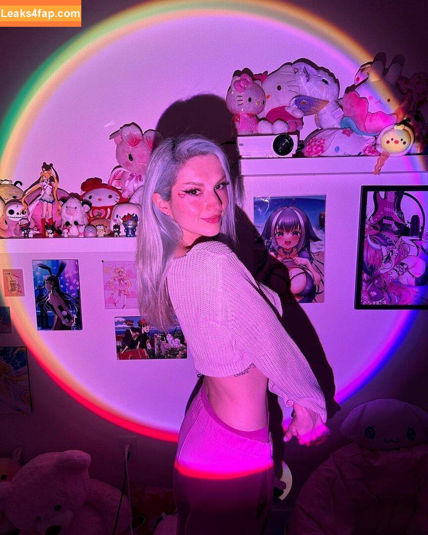 Busy B ASMR / busybasmr leaked photo photo #0651