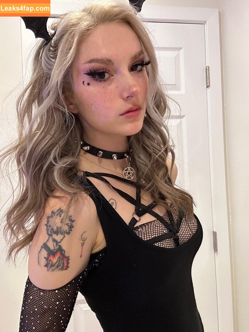 Busy B ASMR / busybasmr leaked photo photo #0710