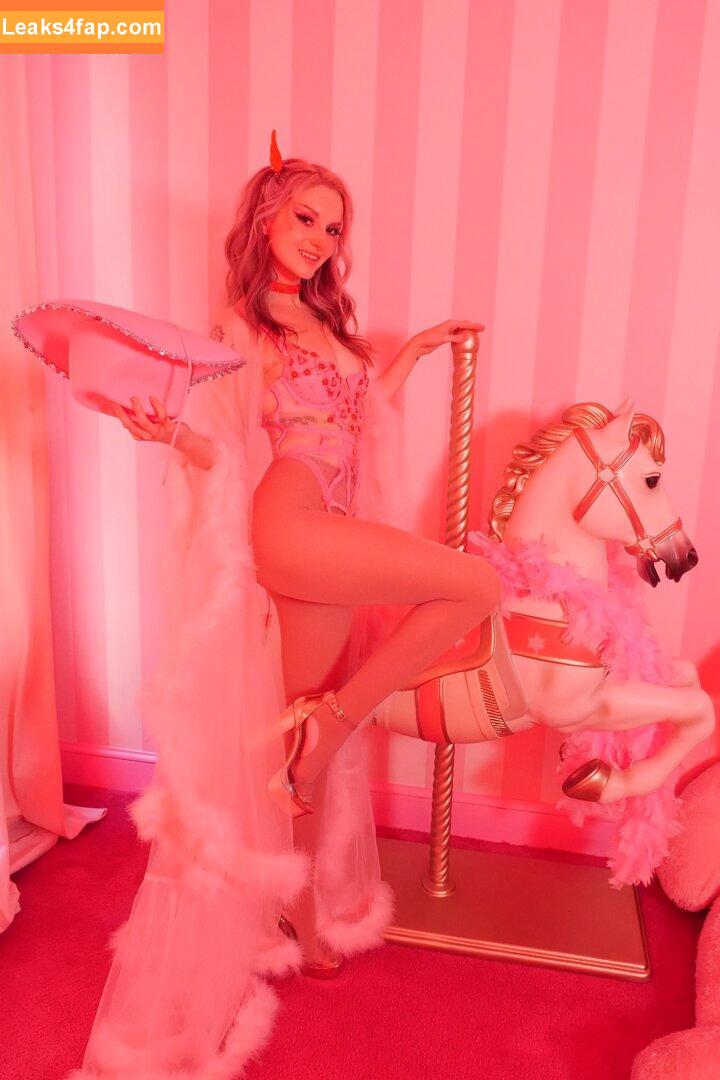 Busy B ASMR / busybasmr leaked photo photo #0762