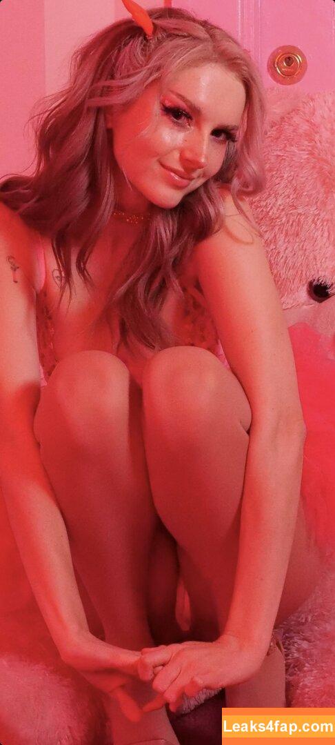 Busy B ASMR / busybasmr leaked photo photo #0781