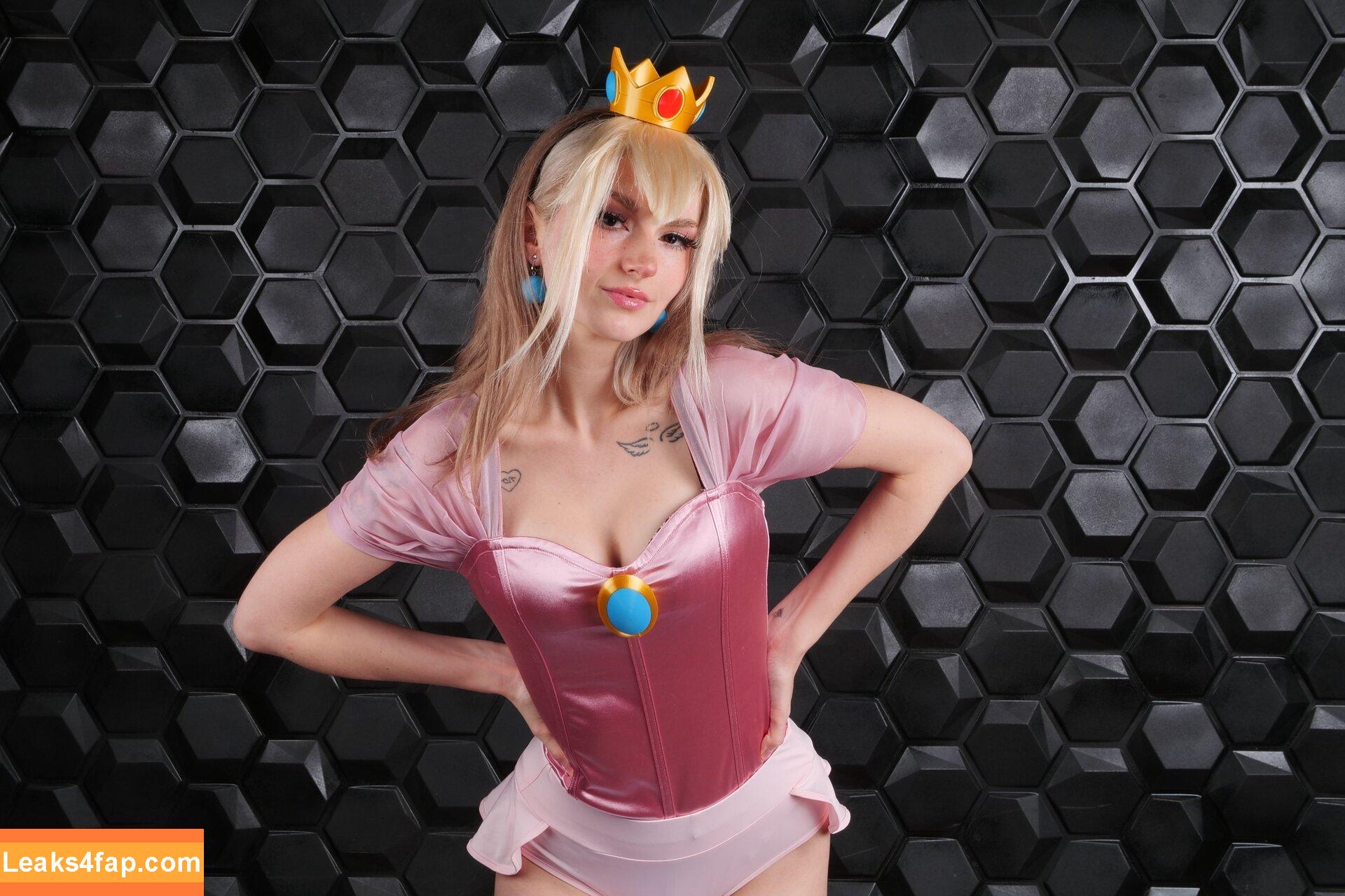 Busy B ASMR / busybasmr leaked photo photo #0810