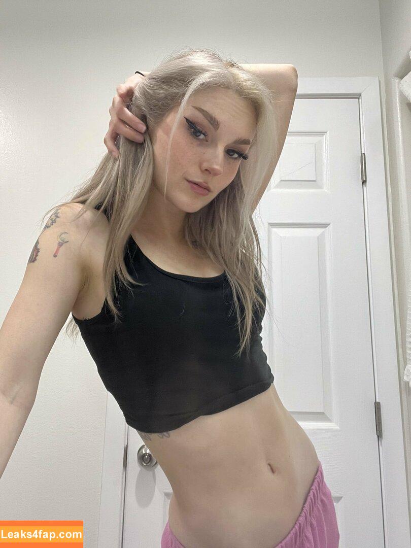 Busy B ASMR / busybasmr leaked photo photo #0842