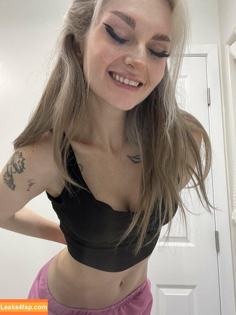 Busy B ASMR / busybasmr leaked photo photo #0843