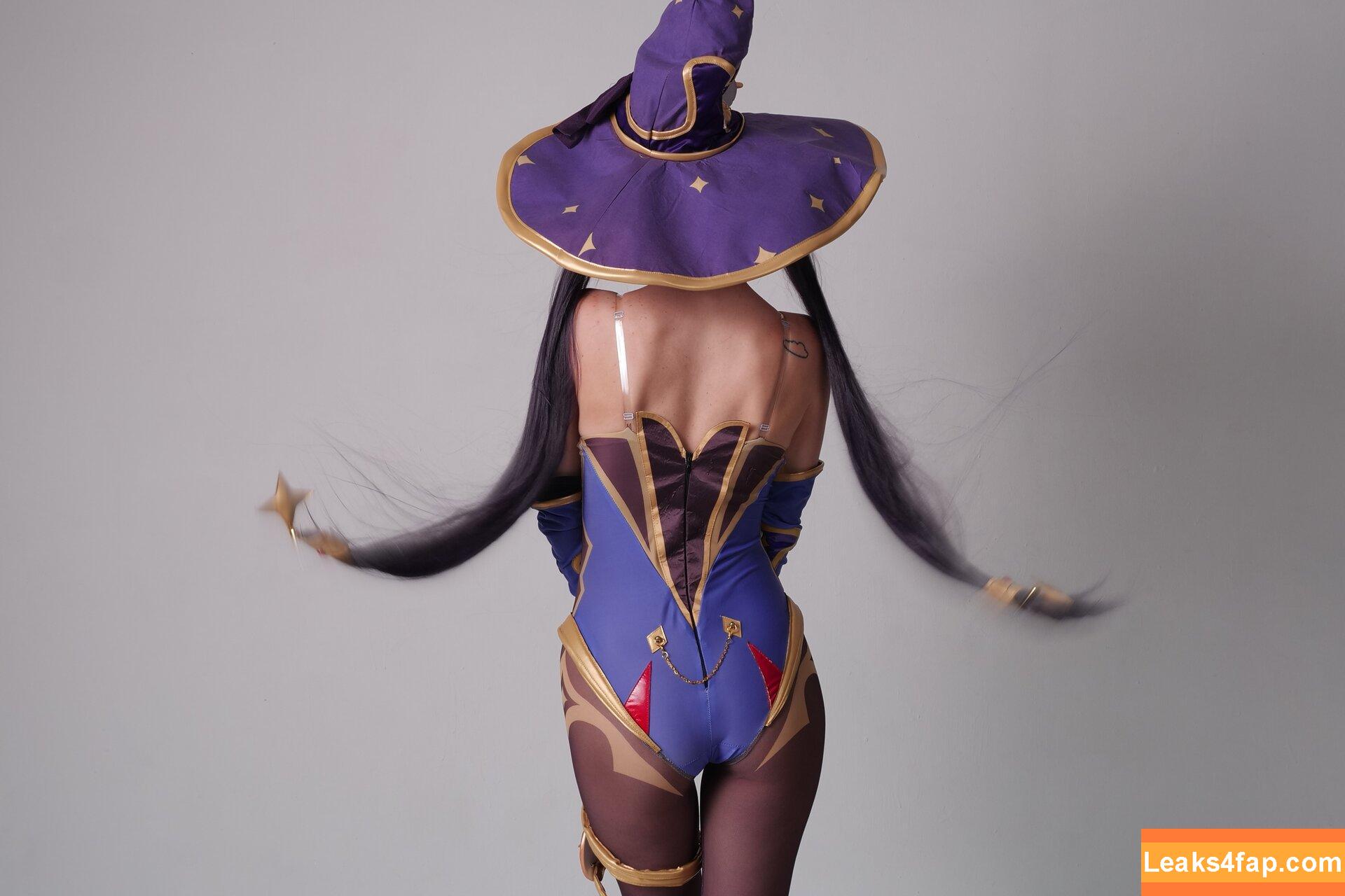 Busy B ASMR / busybasmr leaked photo photo #0864