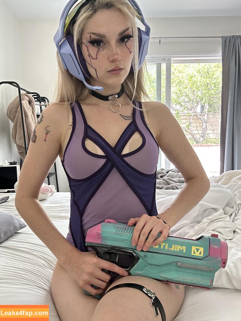 Busy B ASMR / busybasmr leaked photo photo #0913
