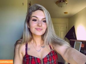 Busy B ASMR photo #0008