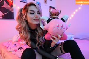 Busy B ASMR photo #0046