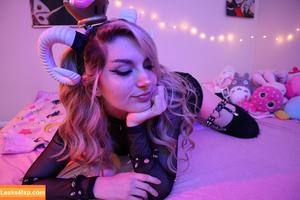 Busy B ASMR photo #0088