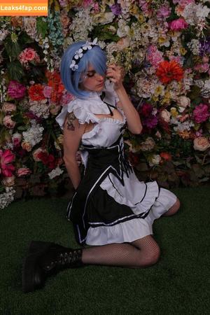 Busy B ASMR photo #0201