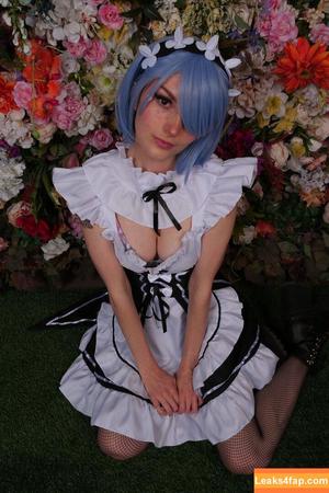 Busy B ASMR photo #0202