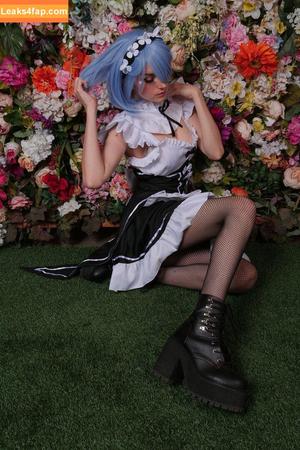 Busy B ASMR photo #0204