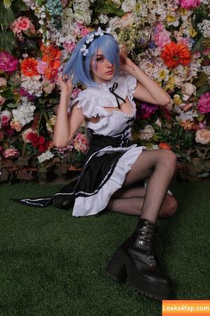 Busy B ASMR photo #0209