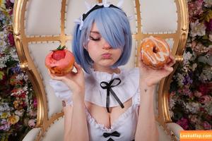 Busy B ASMR photo #0228