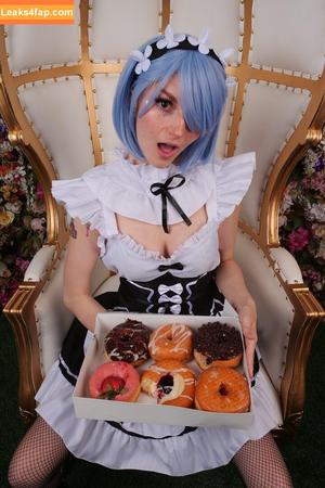 Busy B ASMR photo #0245