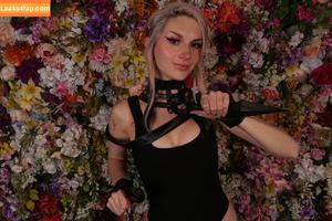 Busy B ASMR photo #0289