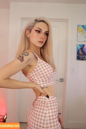 Busy B ASMR photo #0317