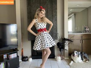 Busy B ASMR photo #0341