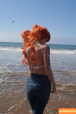 Busy B ASMR photo #0375