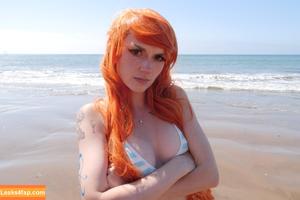 Busy B ASMR photo #0400