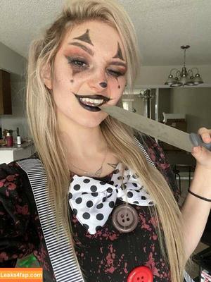 Busy B ASMR photo #0418