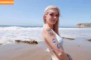 Busy B ASMR photo #0436