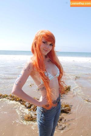 Busy B ASMR photo #0460