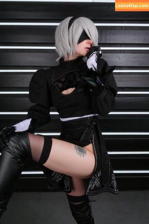 Busy B ASMR photo #0493