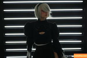 Busy B ASMR photo #0511